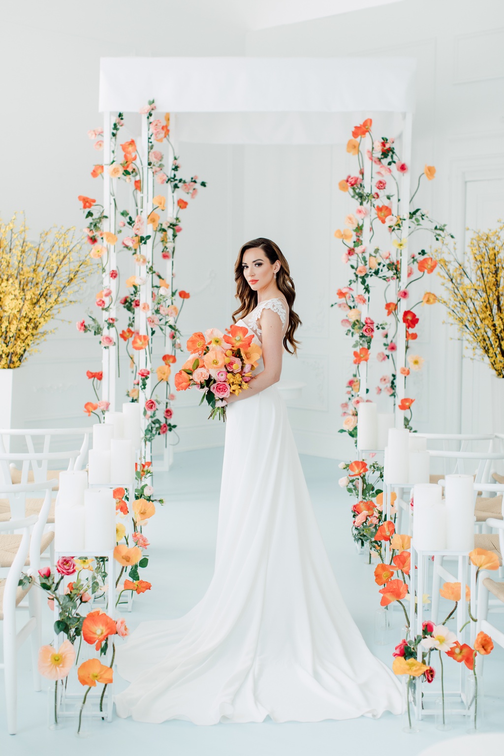 Mint Room Studios | WedLuxe Editorial | Playful Poppies | Fancy Face