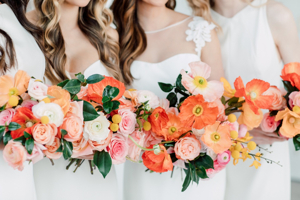 Mint Room Studios | WedLuxe Editorial | Playful Poppies | Fancy Face