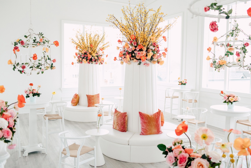 Mint Room Studios | WedLuxe Editorial | Playful Poppies | Fancy Face