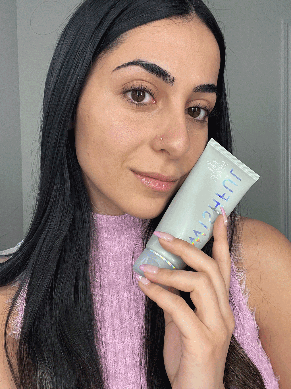 Huda Beauty Yo Glow Facial Enzyme Scrub